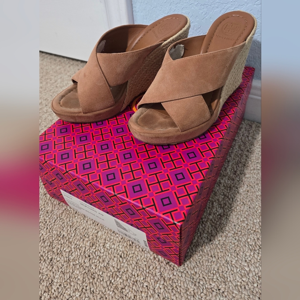 Tory Burch Bailey Wedge Mule Sandal - Picture 6 of 7